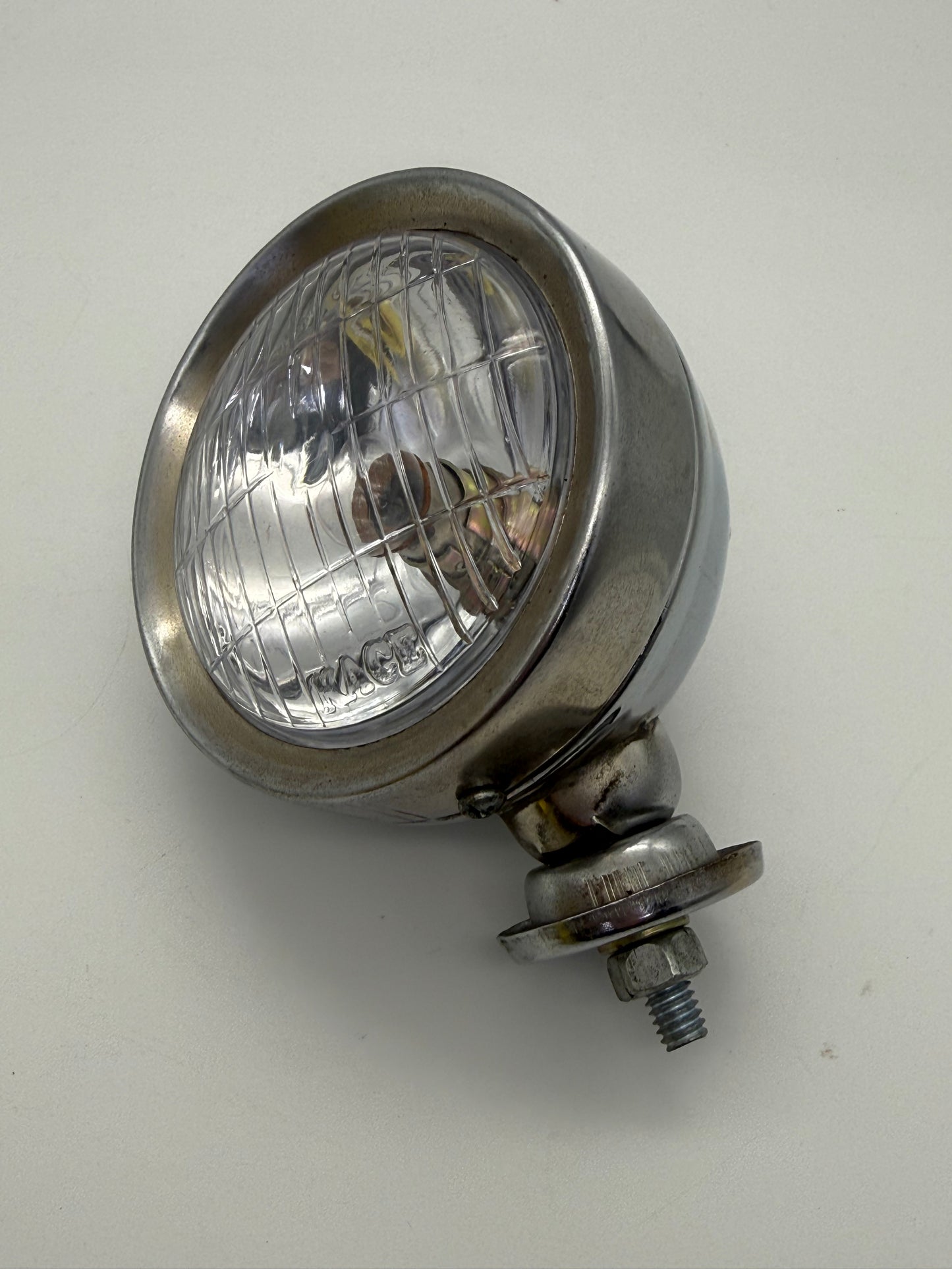 KACE Lamp with Bulb, Silver 4"