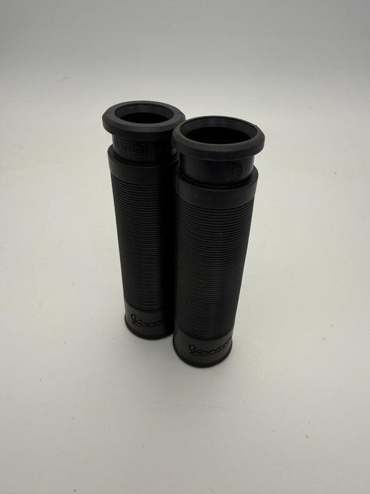 Vespa Rubber Grip  - Black (pair)